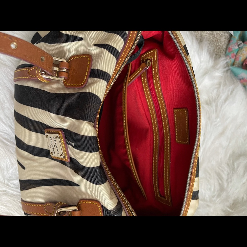 Dooney&Burke Rare Vintage Purse Excellent Condition. - Picture 12 of 16